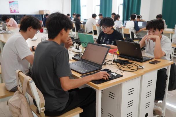 02cb1b3f69ba5d9261683a7fc10491e