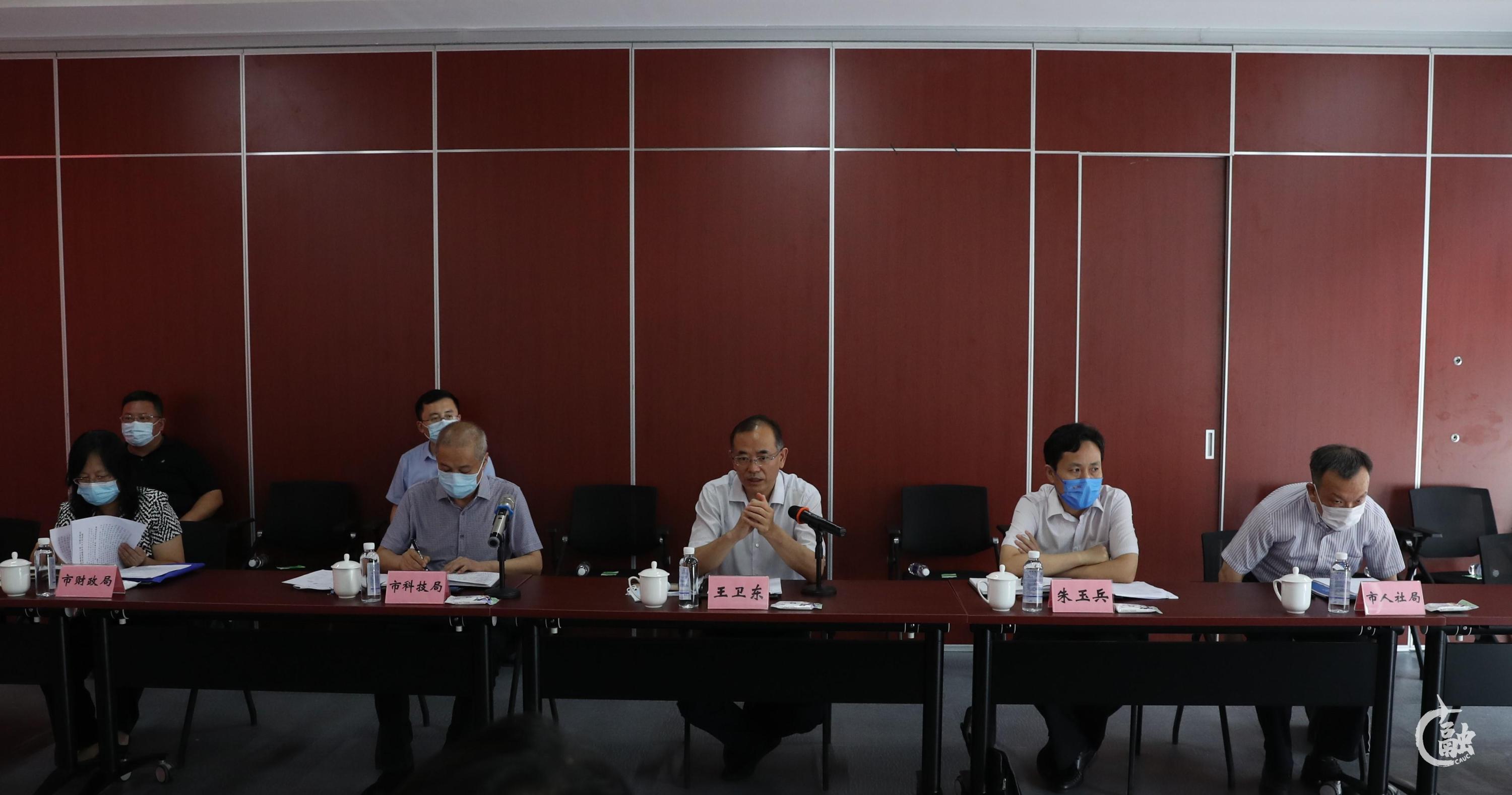6 王卫东总结讲话.jpg