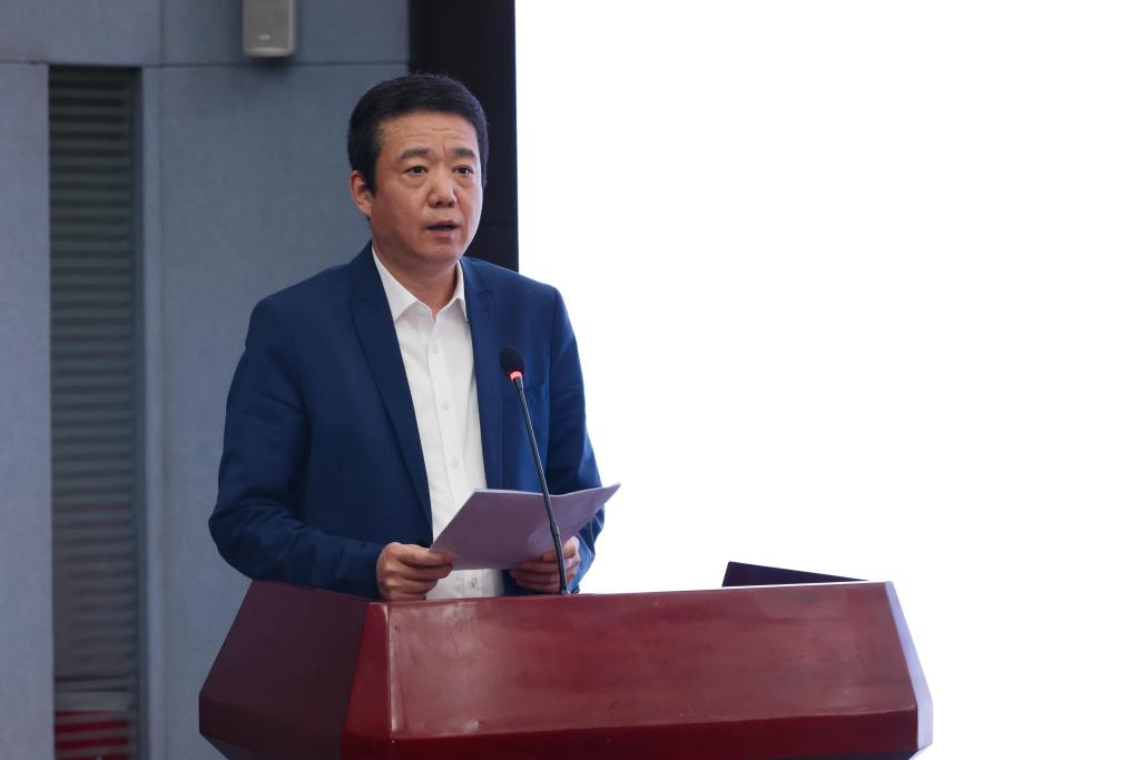 崔晓峰.jpg