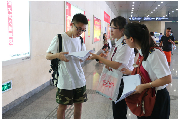 理学院.jpg 理学院.jpg